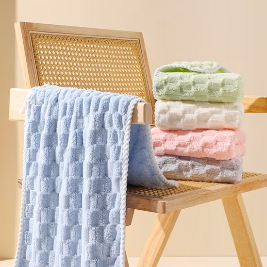 Luxury Velour Microfiber Bath Towel Sets Wholesale in Gift Box of Custom Coral Fleece Towels Bath Set