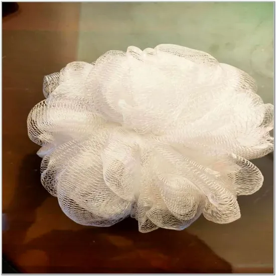 Hot Sale Bath Shower Ball Sponge Multicolor Exfoliating Bath Sponge Body Scrubber for Women and Men 